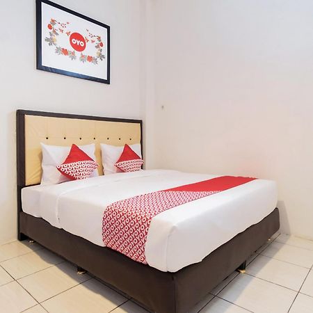 Oyo 622 Bakti Homestay Medan Zewnętrze zdjęcie