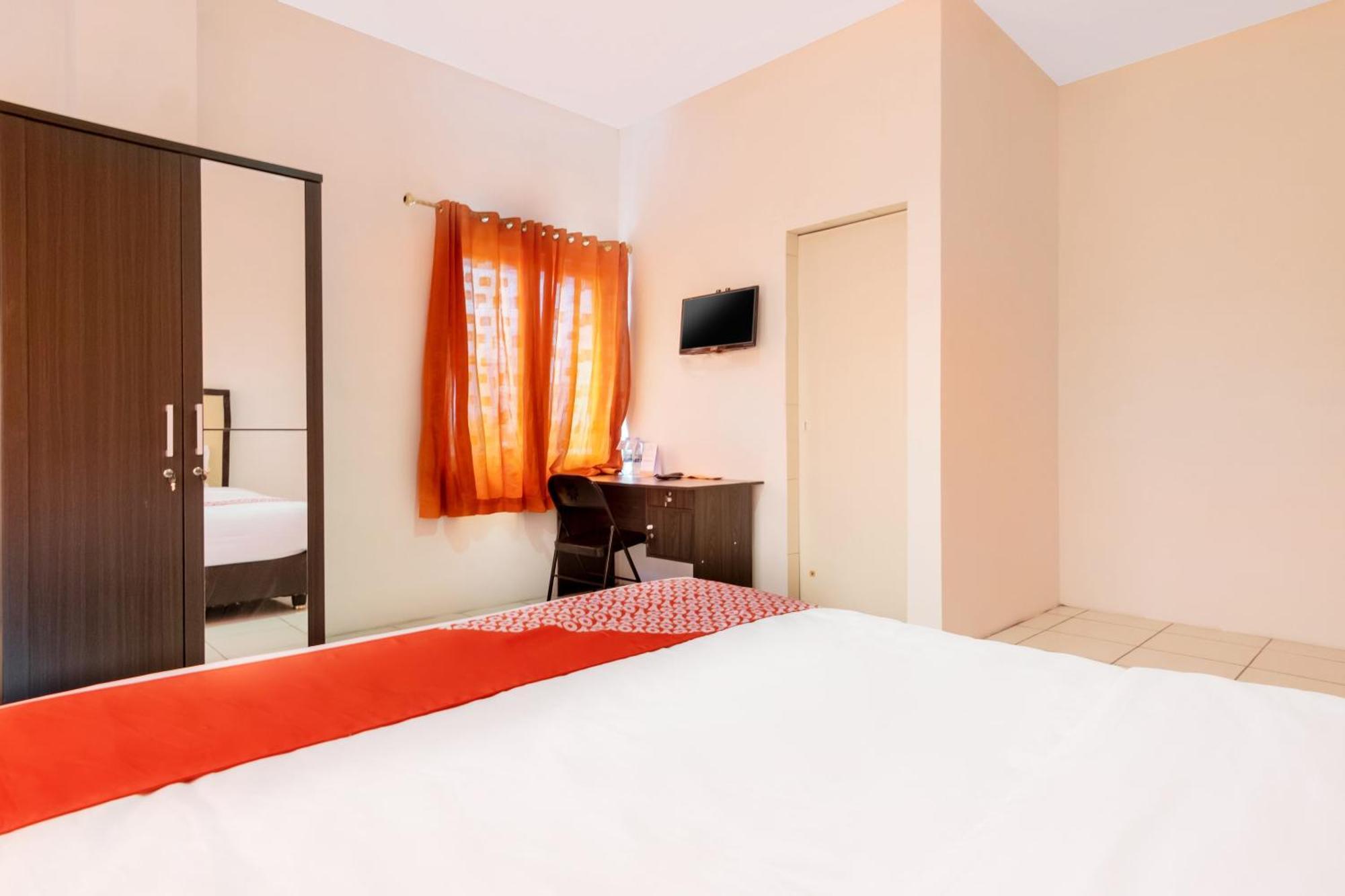 Oyo 622 Bakti Homestay Medan Zewnętrze zdjęcie