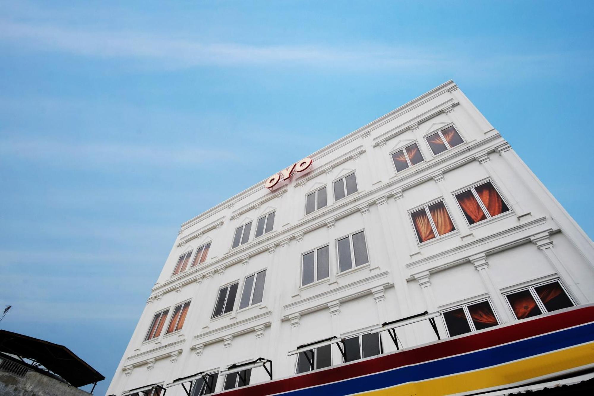 Oyo 622 Bakti Homestay Medan Zewnętrze zdjęcie