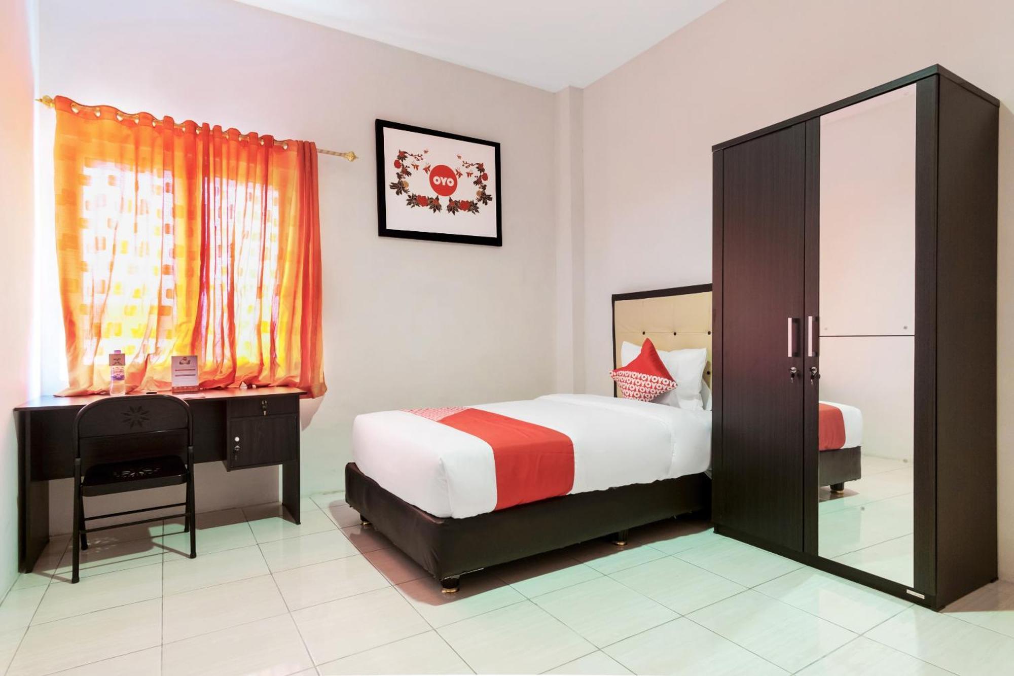 Oyo 622 Bakti Homestay Medan Zewnętrze zdjęcie